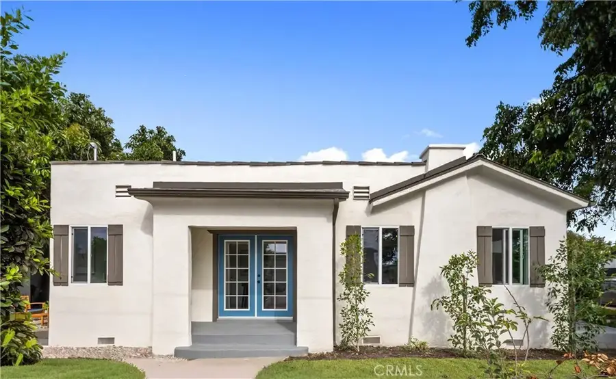 363 W Spruce Street West, Compton, CA 90220 - #2