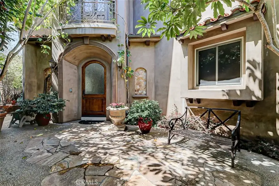 3005 N Poinsettia, Manhattan Beach, CA 90266 - #2