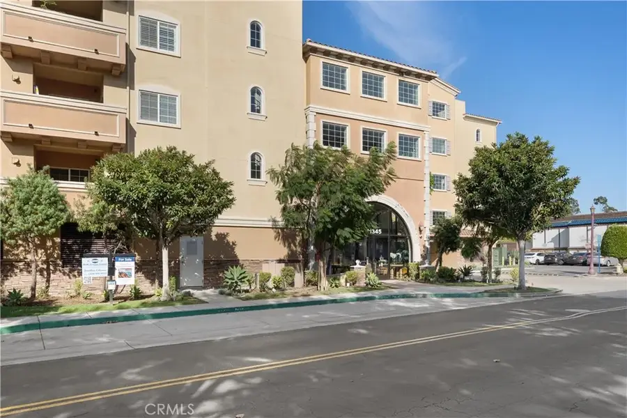 21345 Hawthorne Boulevard #204, Torrance, CA 90503 - #2