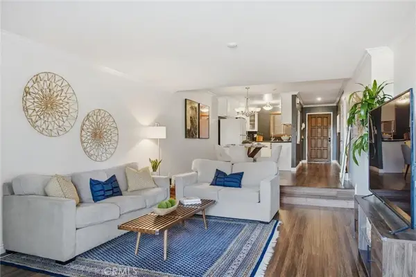 1321 Beryl Street #102, Redondo Beach, CA 90277