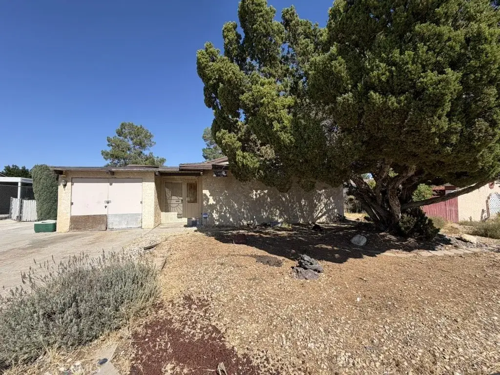 14063 Burning Tree Drive, Victorville, CA 92395 - #1