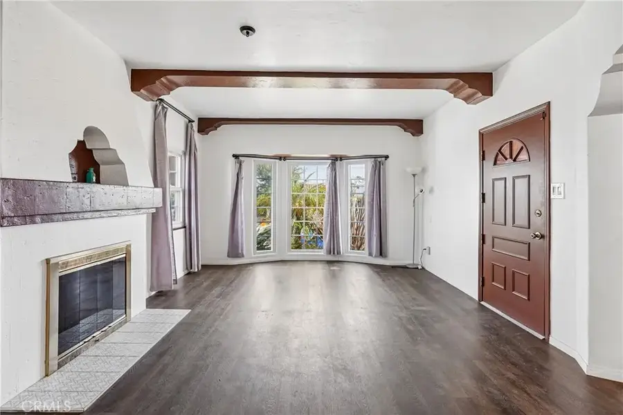 8319 S Van Ness Avenue, Inglewood, CA 90305 - #3