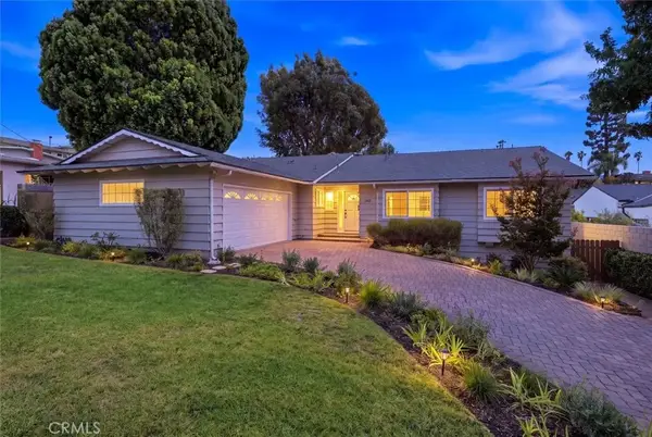 304 N Meadows, Manhattan Beach, CA 90266