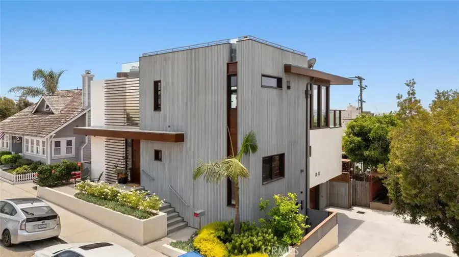 2215 Manhattan Avenue, Hermosa Beach, CA 90254 - #2