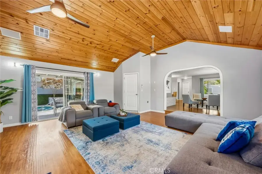 2956 Ladoga Avenue, Long Beach, CA 90815 - #3