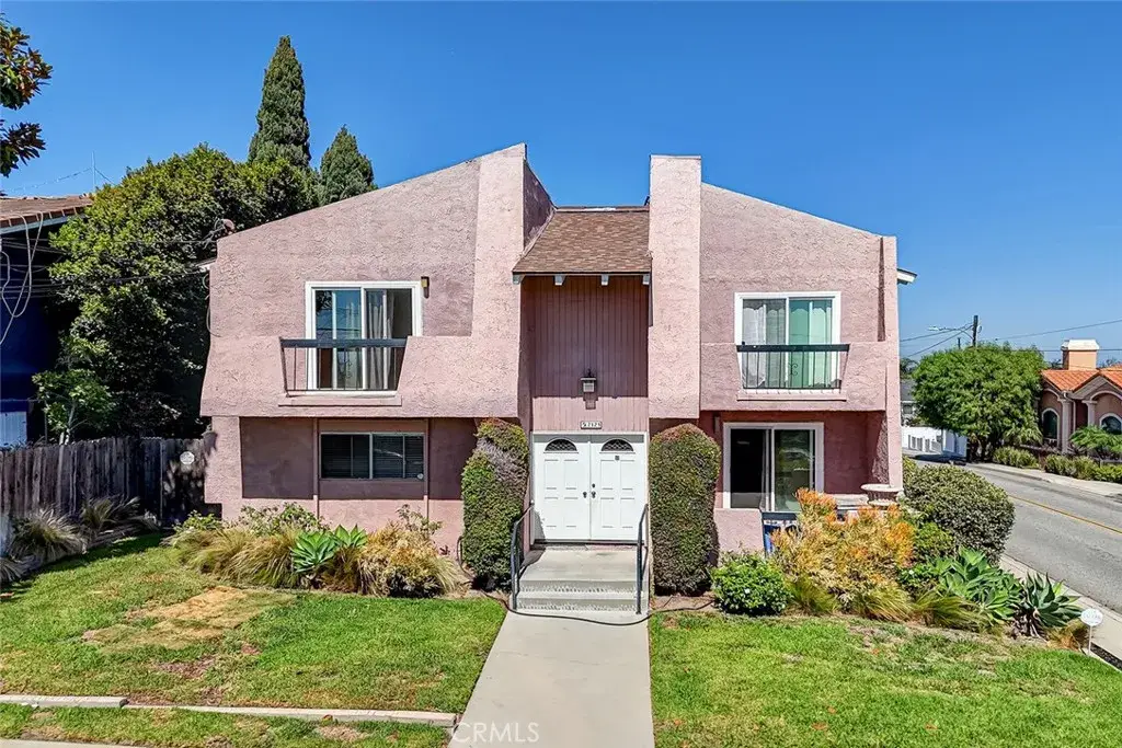 2123 Harriman, Redondo Beach, CA 90278 - #1
