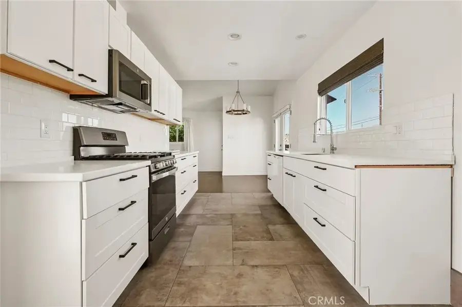 889 W 25th, San Pedro, CA 90731 - #3