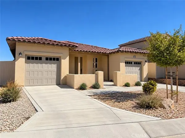 7426 Del Rio Vista, Yucca Valley, CA 92284