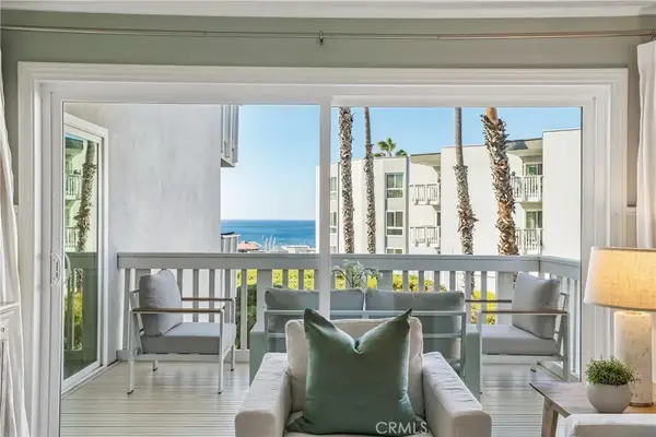 650 The Village #212, Redondo Beach, CA 90277