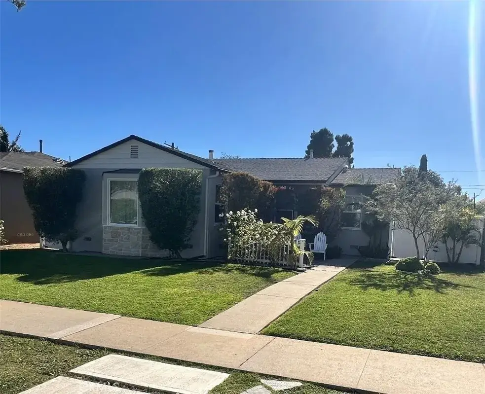 11113 Haas, Los Angeles, CA 90047 - #1