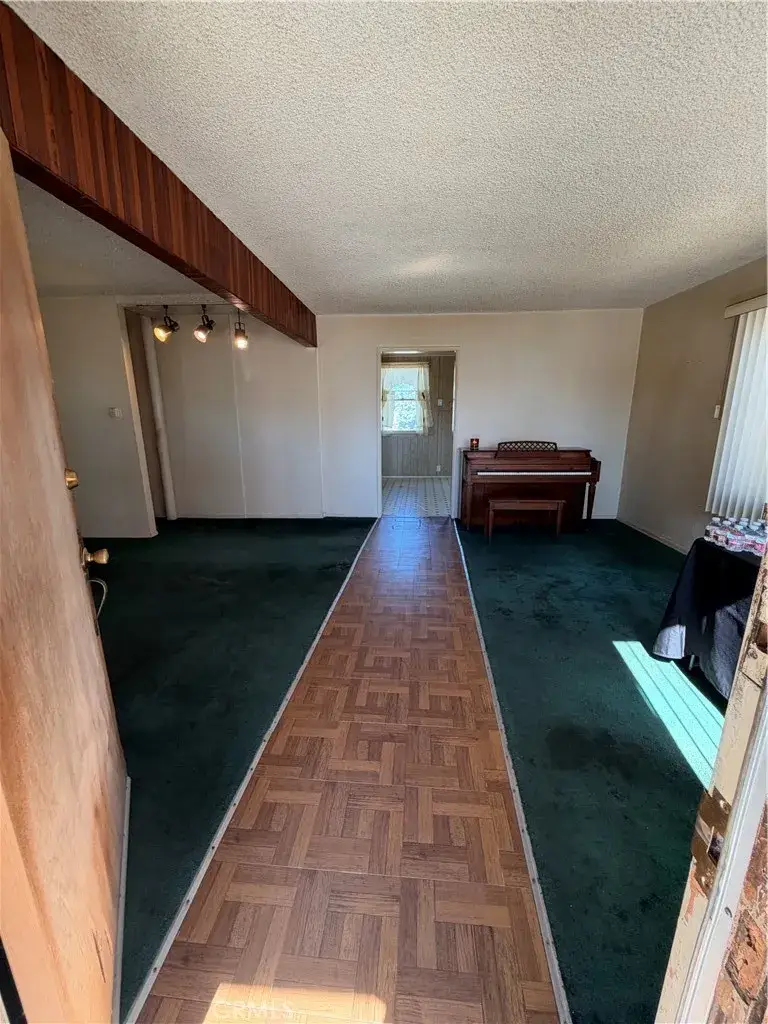 3735 W 117th, Hawthorne, CA 90250 - #2