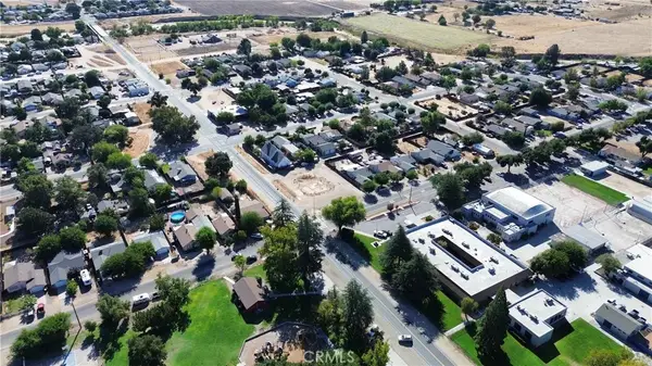 1 Street, Shandon, CA 93461