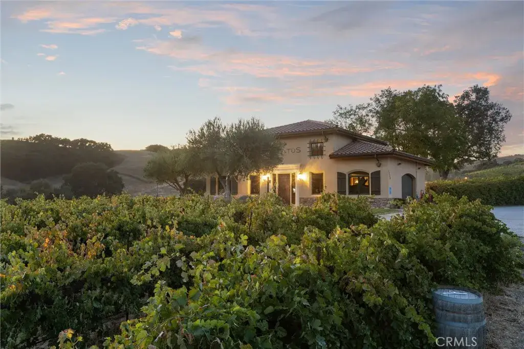 3000 Oakdale Rd., Paso Robles, CA 93446 - #1