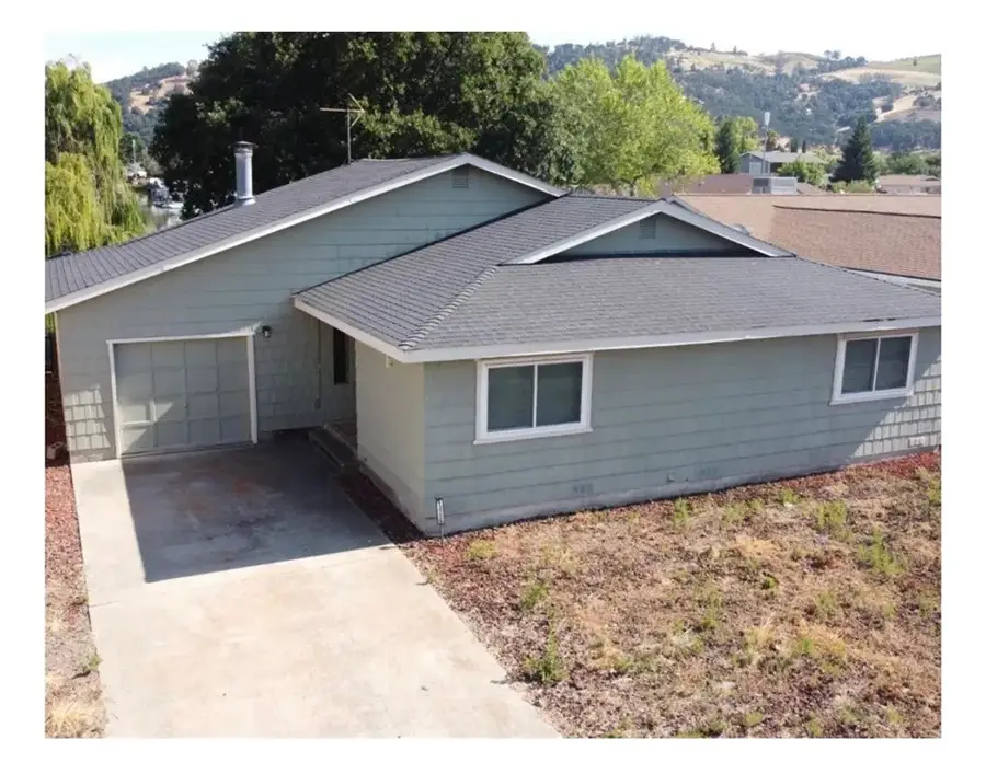 13226 Keys Blvd, Clearlake Oaks, CA 95423 - Image #2