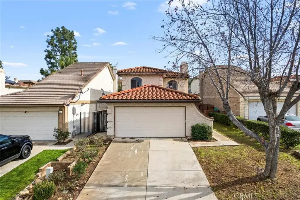 832 Chelsea Court, Simi Valley, CA 93065 - Image #1