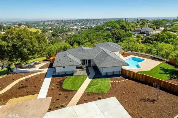 1026 Merry Hill Road, Paso Robles, CA 93446