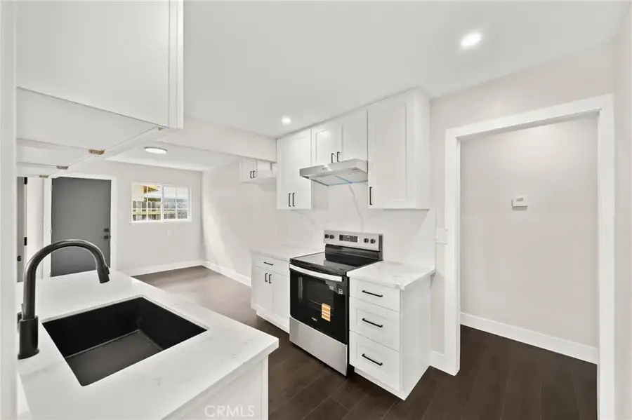 917 Singingwood, Sacramento, CA 95864 - #2