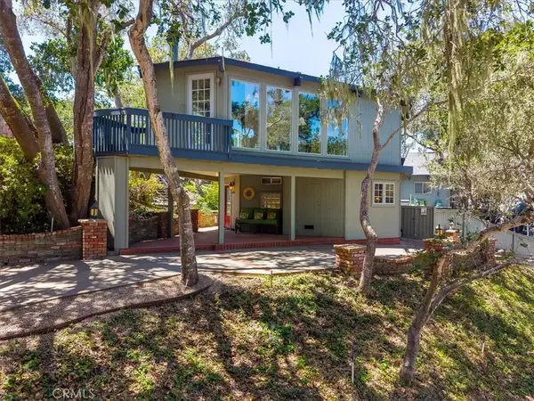 1987 Dorking Avenue, Cambria, CA 93428