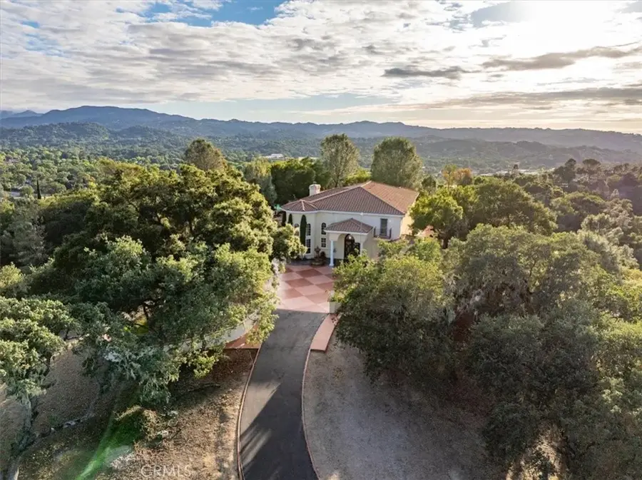 5255 Escarpa Ave, Atascadero, CA 93422 - #3