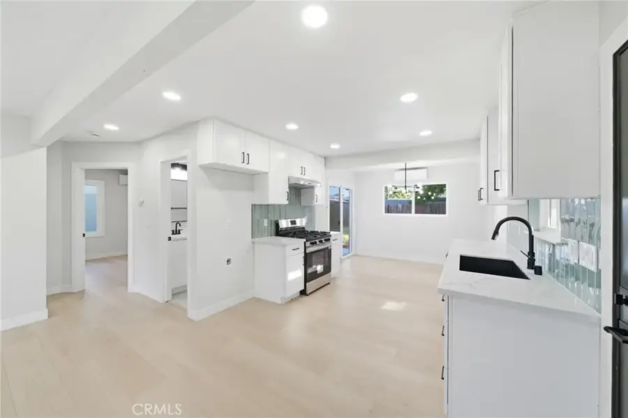 1232 Browning, Sacramento, CA 95815 - #2