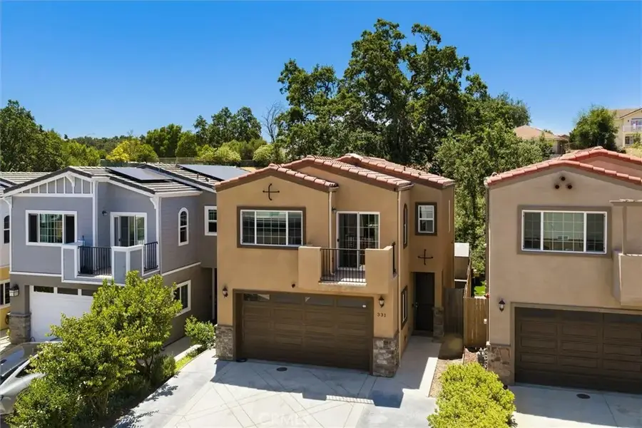 331 Calle De Pueblo, Templeton, CA 93465 - #3