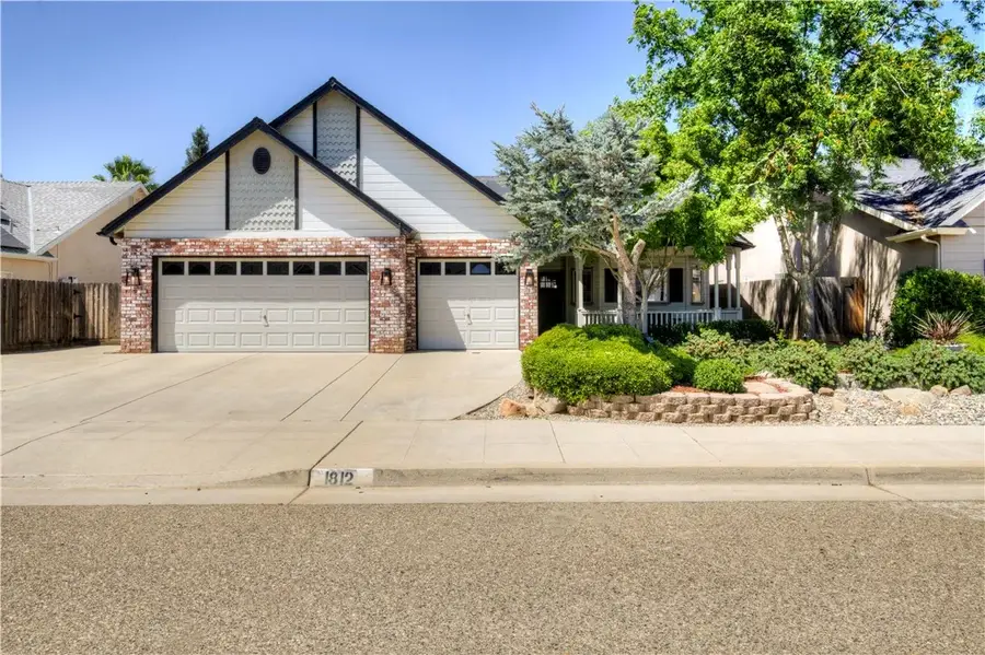 1812 E Oakmont, Fresno, CA 93730 - #3