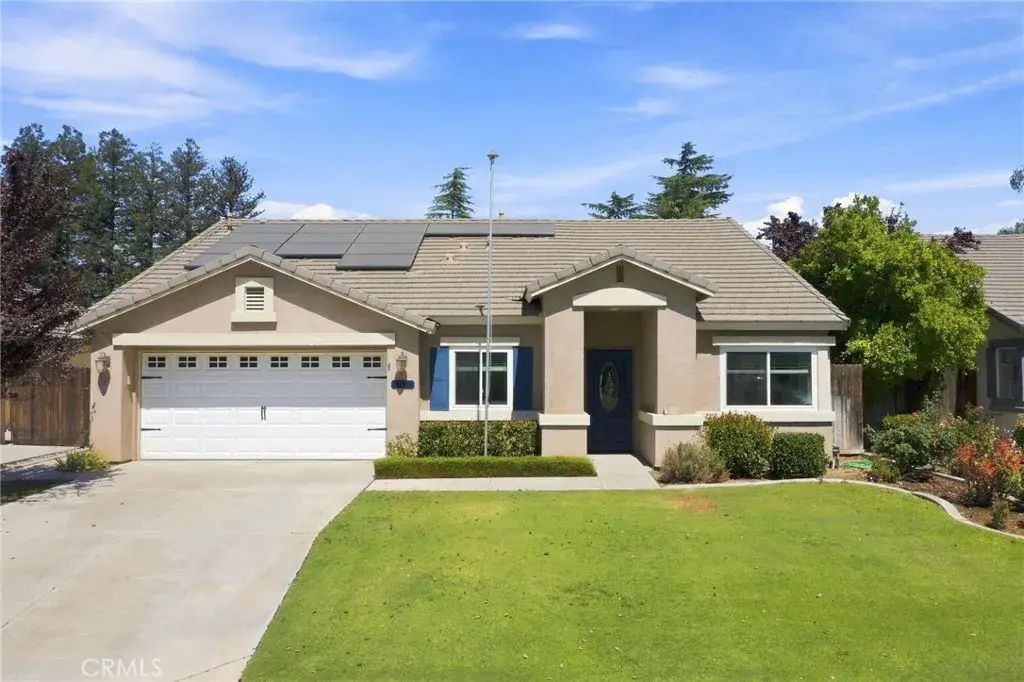 10604 Victoria Falls Avenue, Bakersfield, CA 93312 - #1