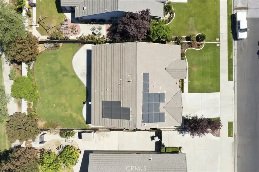 10604 Victoria Falls Avenue, Bakersfield, CA 93312 - #2
