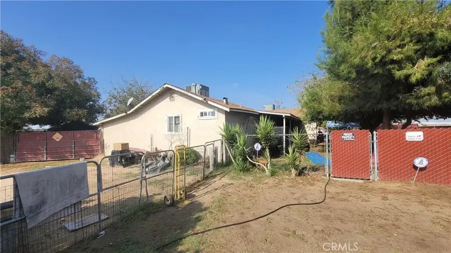 3851 Santa Fe, Shafter, CA 93263 - #3