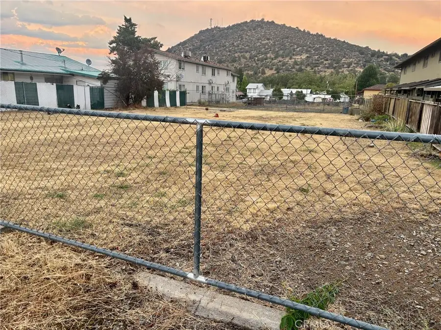 1106 S. Oregon St., Yreka, CA 96097 - Image #3