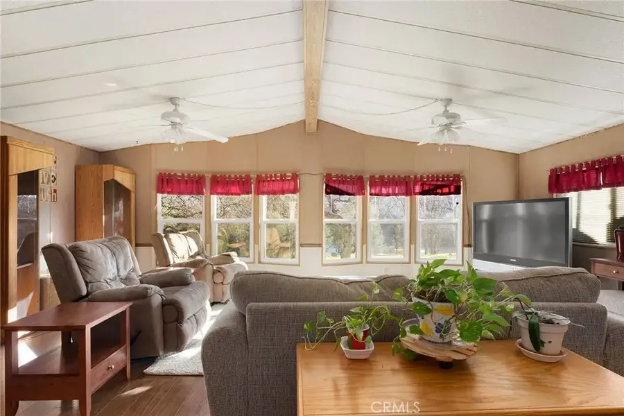 544 Lodgeview Drive, Oroville, CA 95966 - Image #2