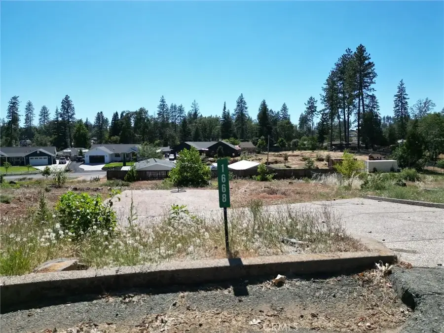 1668 Robin, Paradise, CA 95969 - #3