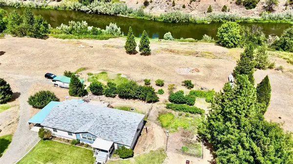 38727 State Highway 96, Klamath River, CA 96050