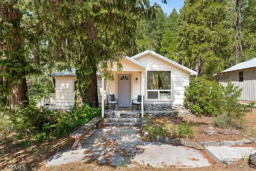 930 Davis Place Road, Mount Shasta, CA 96067 - Image #3