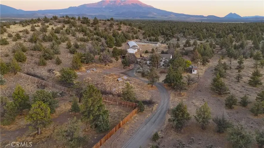 10410 County Hwy A-12, Montague, CA 96064 - Image #3