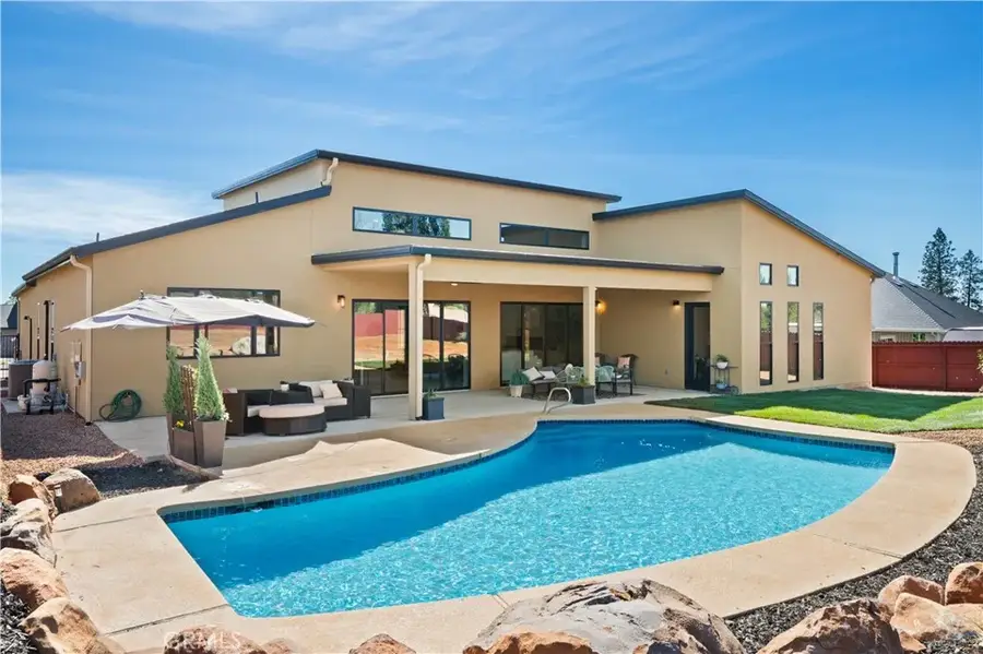 5093 Malibu Drive, Paradise, CA 95969 - #2