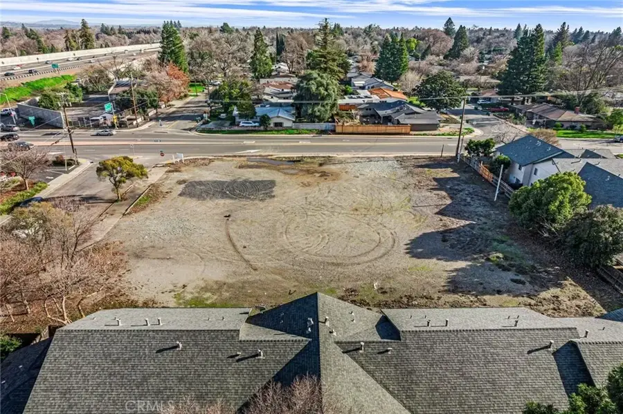 996 E 1st, Chico, CA 95926 - Image #3