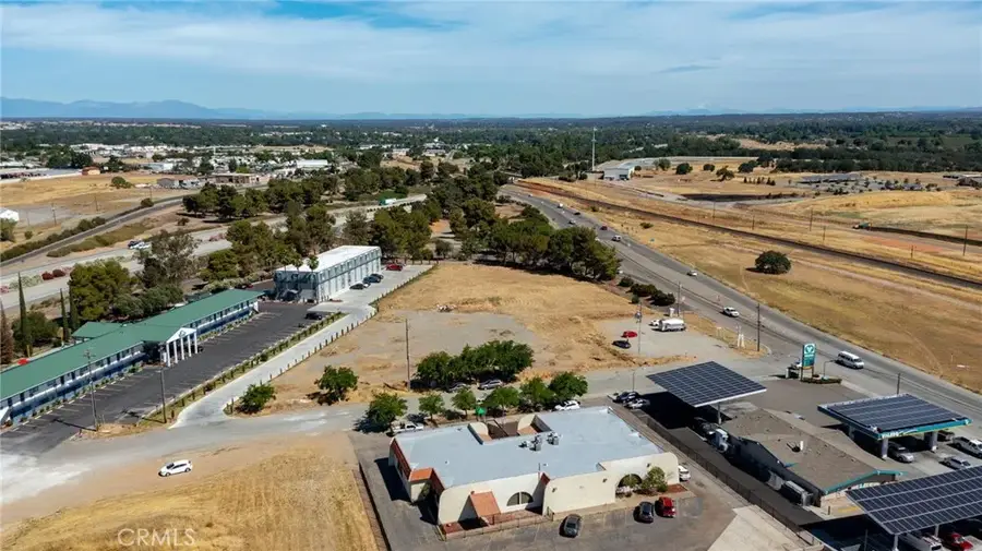 8 Sutter, Red Bluff, CA 96080 - Image #2