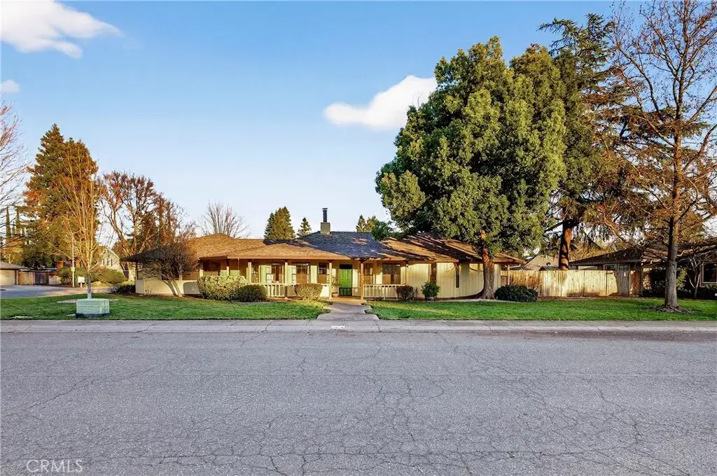 1090 Autumnwood Drive, Chico, CA 95926 - Image #1