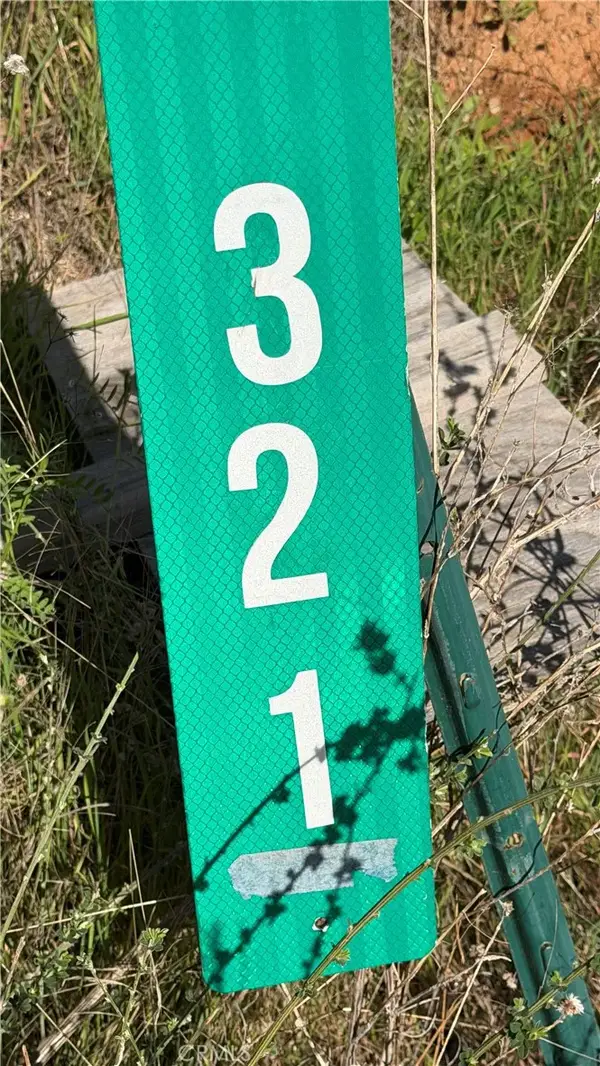 321 Burden Terrace, Paradise, CA 95969