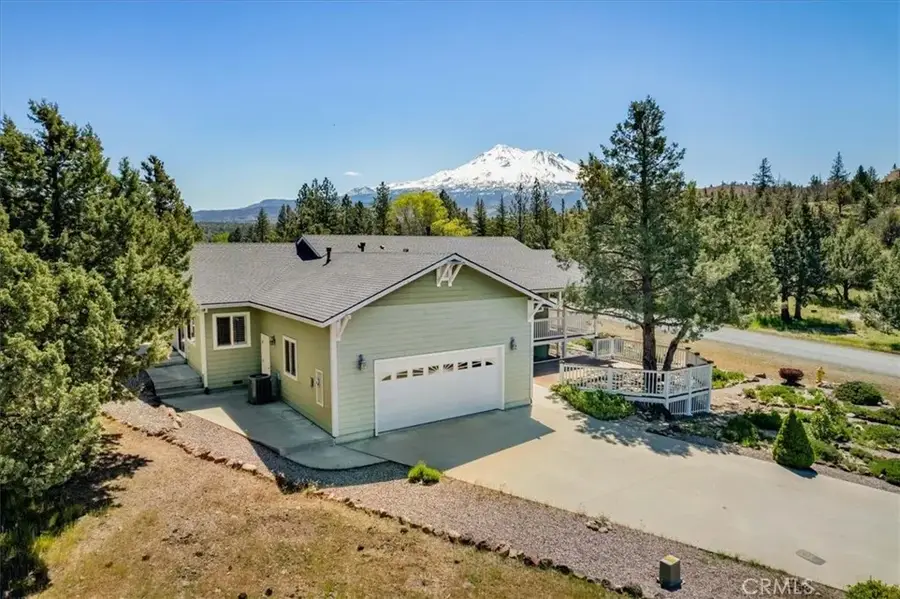 16840 Antler Way, Weed, CA 96094 - Image #2