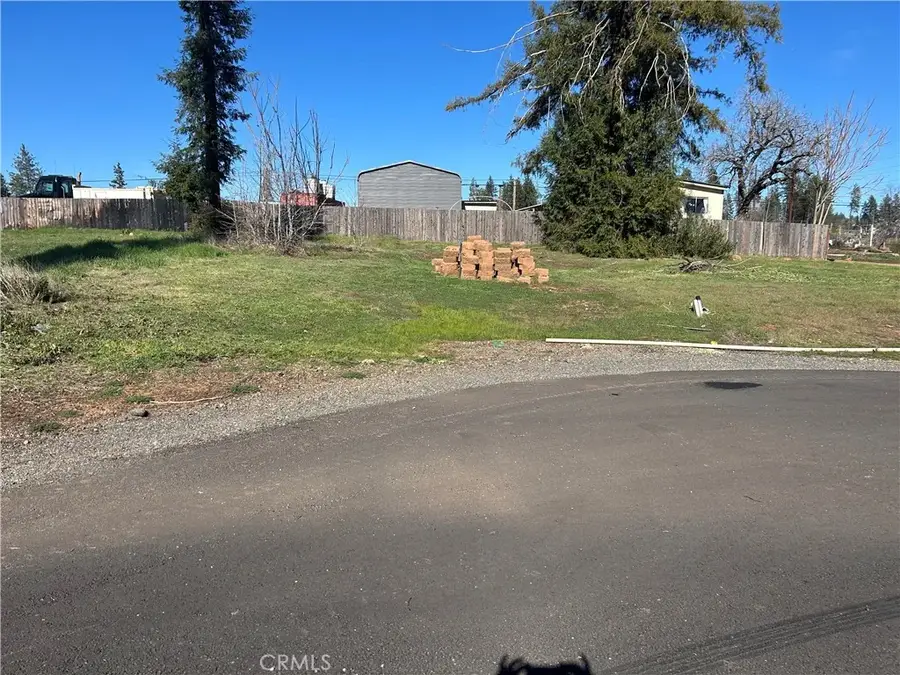 805 Windsor, Paradise, CA 95969 - #2