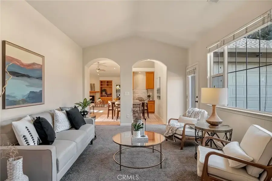 1025 Raven Lane, Chico, CA 95926 - Image #2