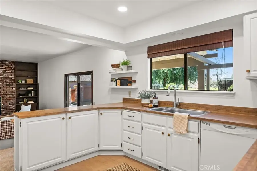 1041 Washington, Willows, CA 95988 - #2