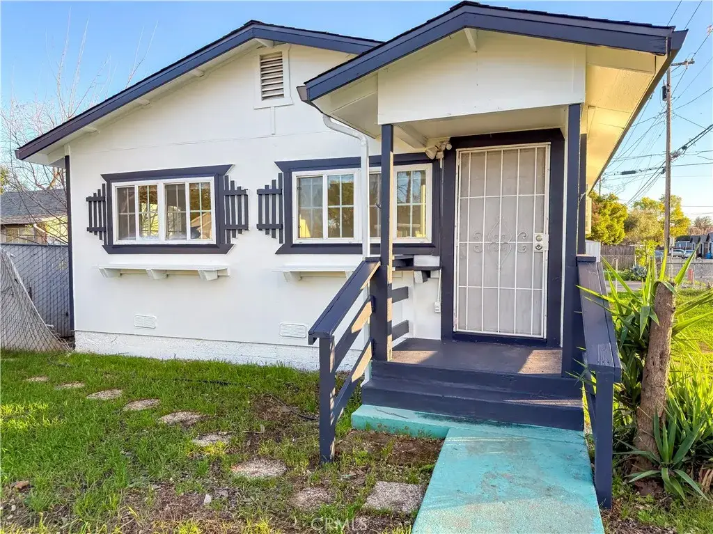 2415 Fort Wayne, Oroville, CA 95966 - #1