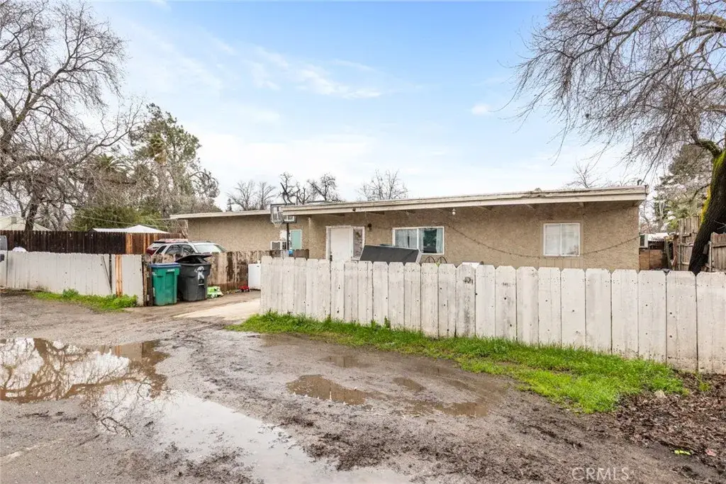 467 E 22nd, Chico, CA 95928 - #1