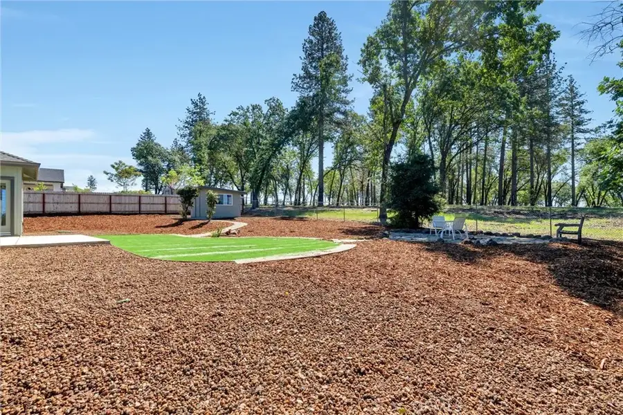 460 Nottingham, Paradise, CA 95969 - #2