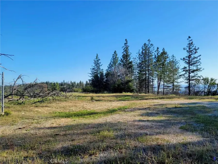 3512 Skycrest, Oroville, CA 95965 - #2