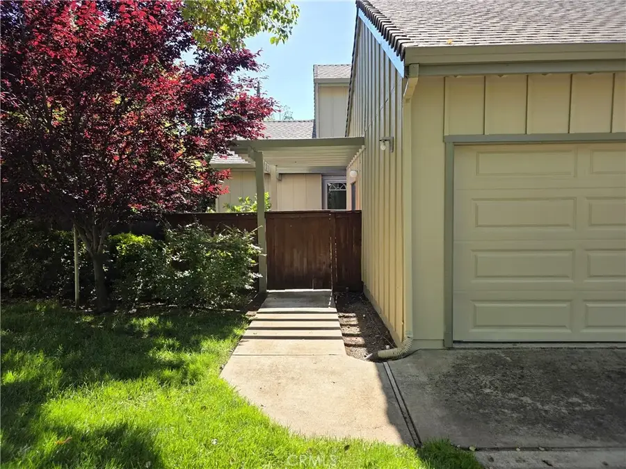 11 Alameda Park, Chico, CA 95928 - #2