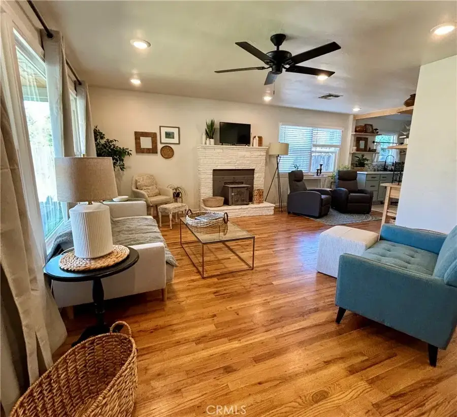 1163 E 8th, Chico, CA 95928 - #3